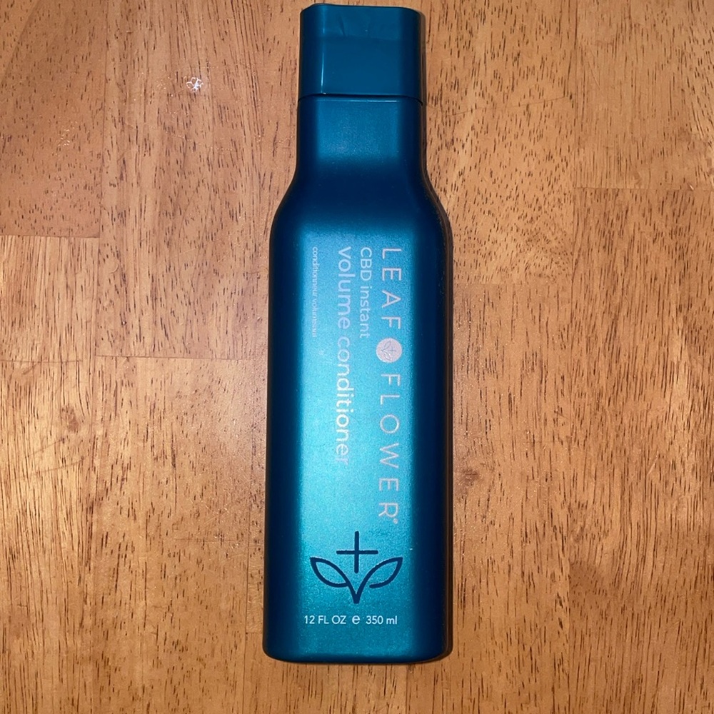 Leaf and flower conditioner